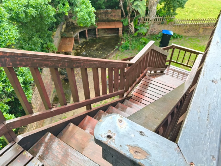4 Bedroom Property for Sale in Oyster Bay Eastern Cape